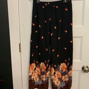 Pull on print capri/ankle pants from anthropologie